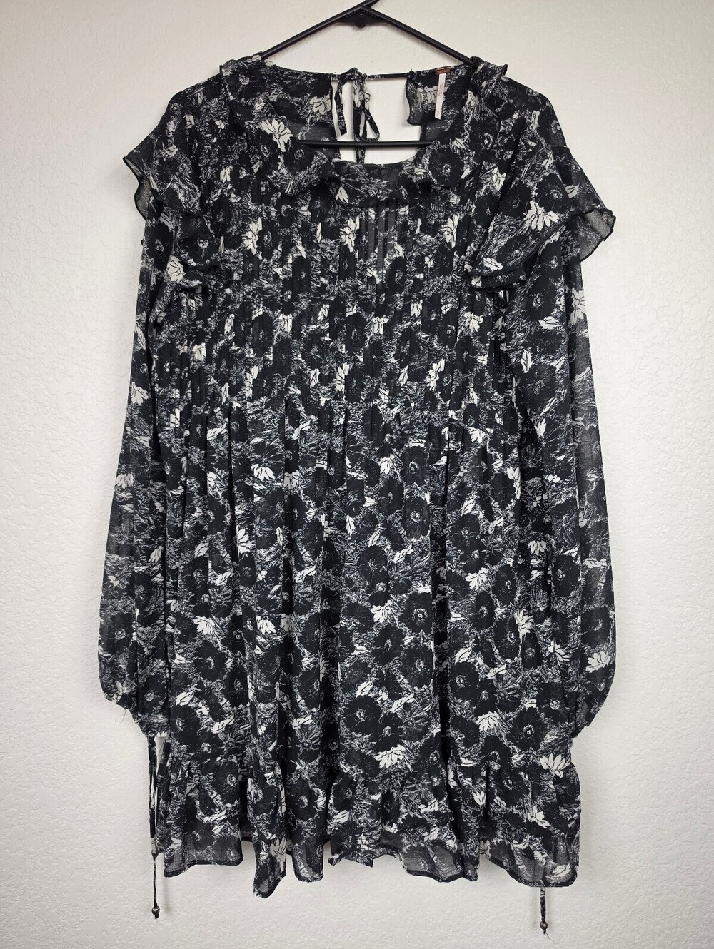 Free People Black and White Floral Polyester Long Sleeve Dress Medium